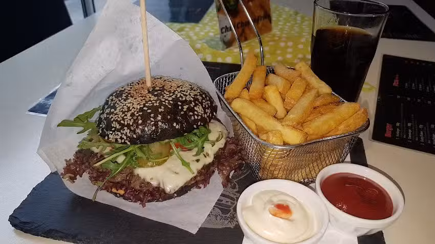 BLACK BURGER