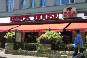 BLOCK HOUSE Theodor-Heuss-Platz