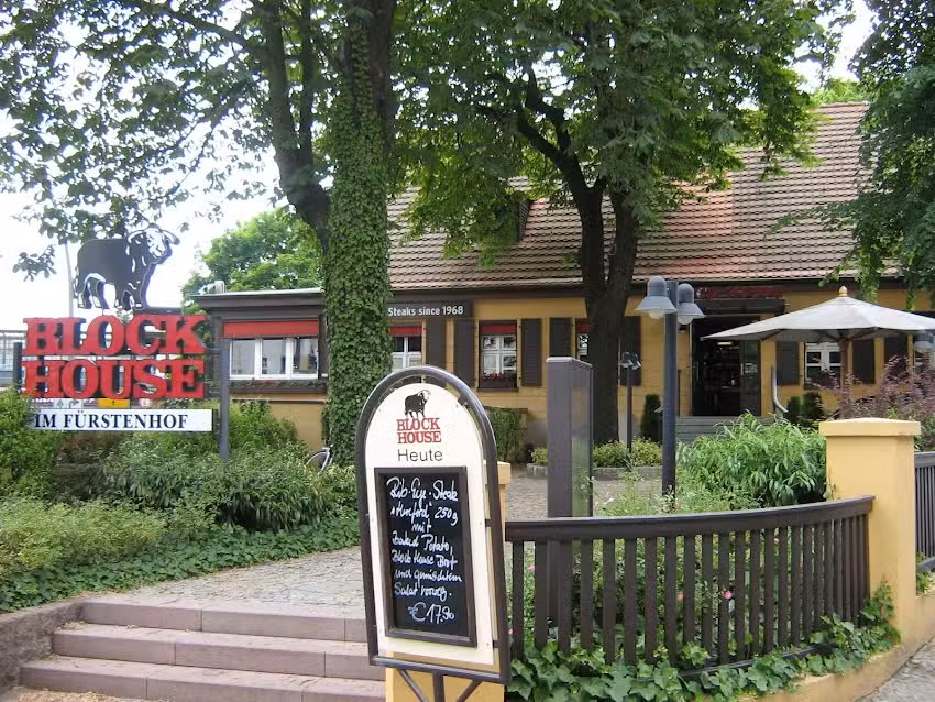 BLOCK HOUSE Zehlendorf