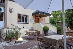 Bobby’s Restaurant