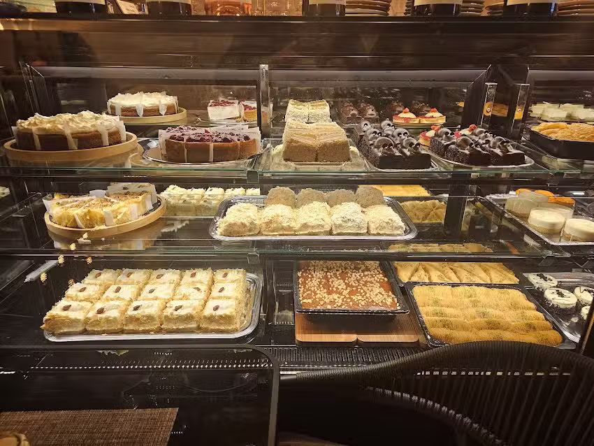 Boh&egrave;me (Griechisches cafe-bistro)