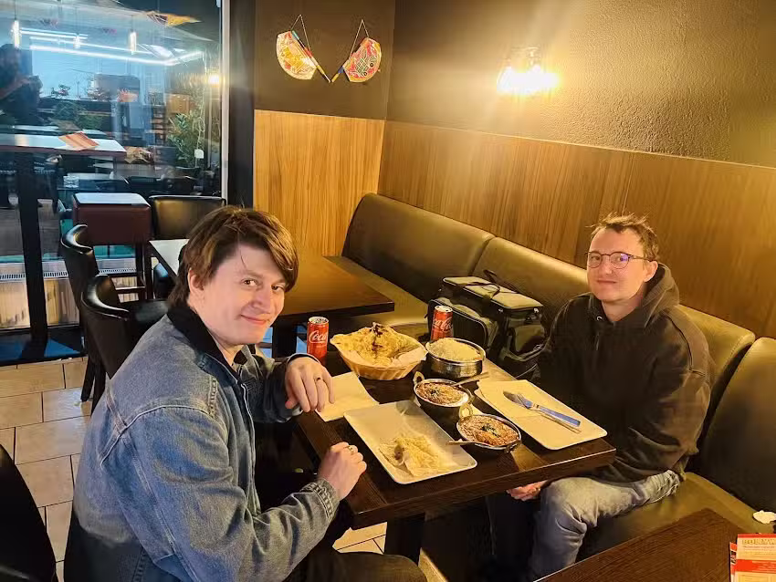 Bollywood Restaurant & Pizzeria