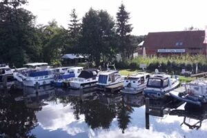 Bootsanleger & Camping Neu Göhren