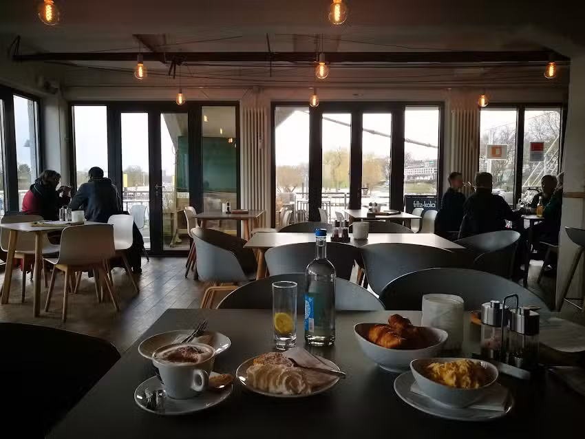 Bootshaus am Weserbogen