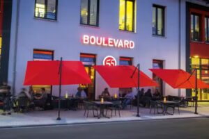 Boulevard 55