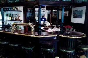 Boulevard Cafe Bistro