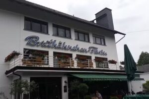 Brath&auml;hnchenfarm &ndash; Steinau an der Stra&szlig;e