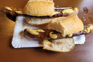 Bratwurst-Stadl
