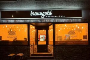 Braungold Hähnchen Cafe