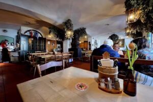 Bräustüberl Maisach – Wirtshaus – Restaurante