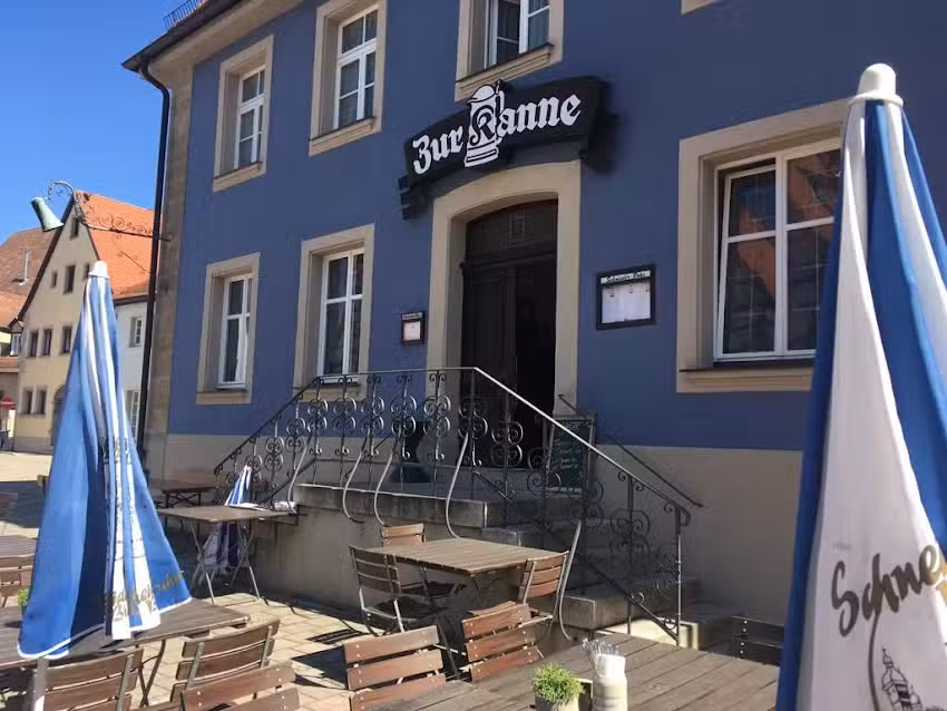 Br&auml;ust&uuml;berl Zur Kanne