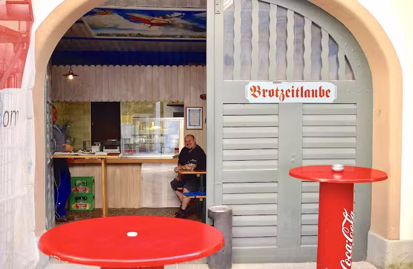 Brotzeitlaube bei Thorsten