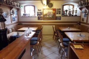 Brotzeitstub&rsquo;n Zum Kuhstall