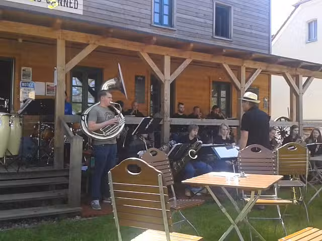 Buchholz Saloon &ndash; Bettina und Holger Wortha
