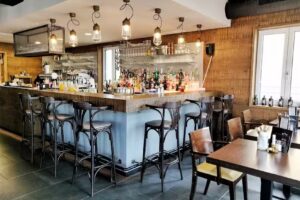 Buddy’s Bar & Burger
