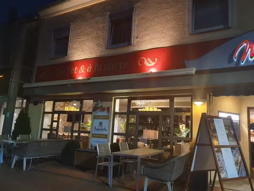 Buffet & &aacute; La Carte