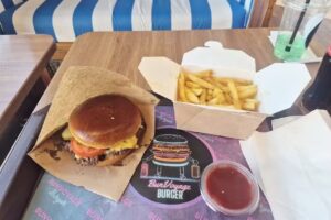 BunVoyage Burger