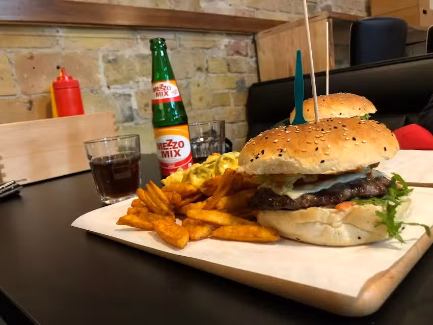 Burger City Nonnendammallee