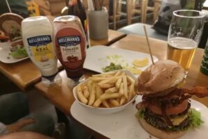 Burger House Harras