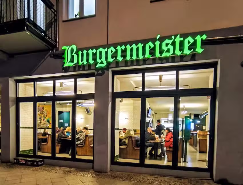 Burgermeister Warschauer Stra&szlig;e