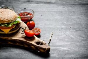Burgeryell Hannover, Pizzeria Maria UG