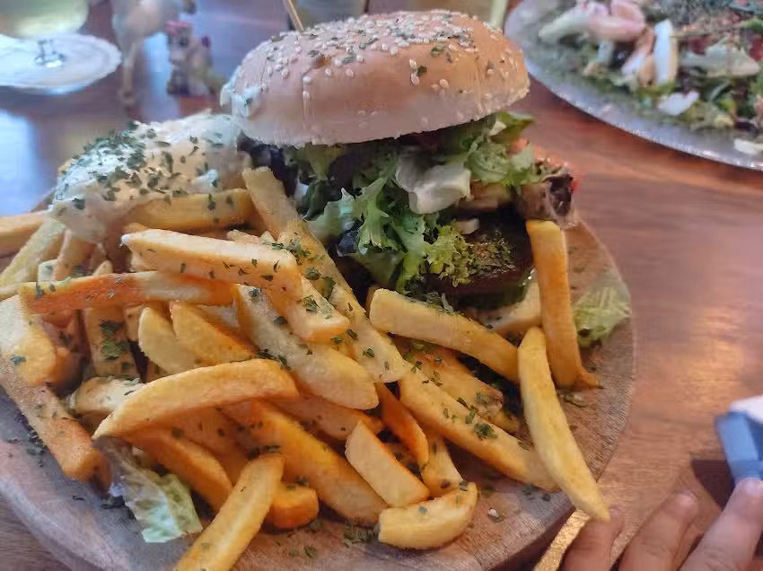 Burgsch&auml;nke Hengebach