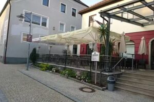 Caf&eacute; Abseits Eisdiele