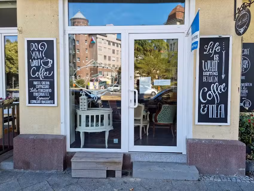 Café Adèle Berlin Vintage & Art Café und Eiscafé