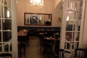 Caf&eacute; am Beethovenplatz