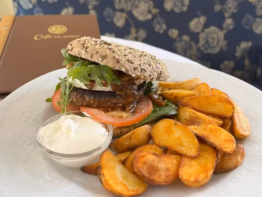 Caf&eacute; am Markt