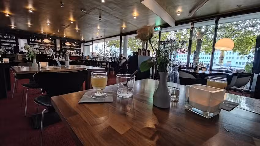 Café am Schloss / Saarbrücken