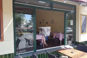 Café Bäckerei Bonjour