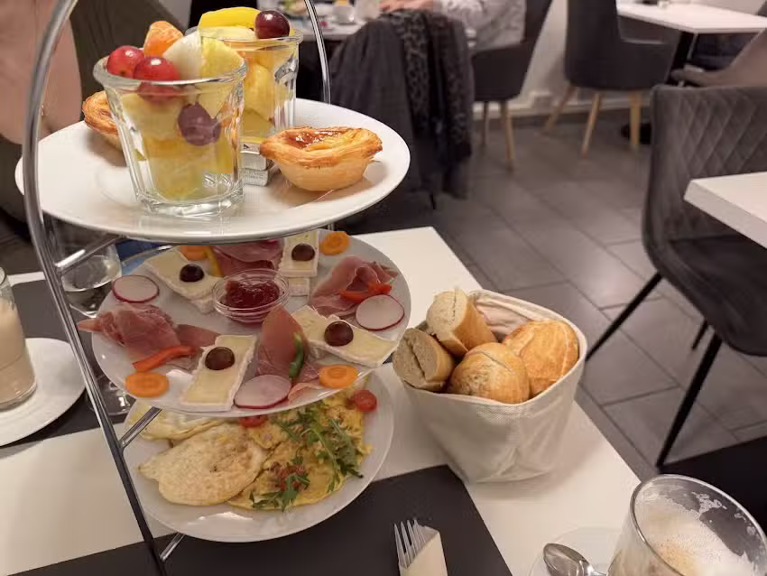 Caf&eacute; Baguetterie Ambiente