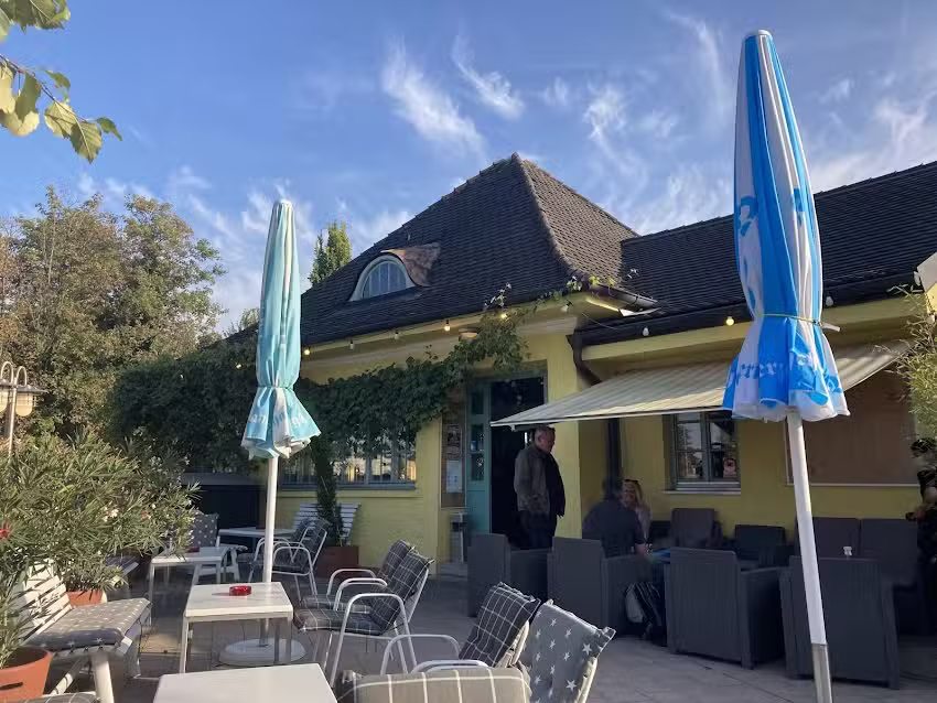 Café Bar am Schlüter