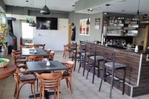 Caf&eacute; & Bar G&uuml;lhali
