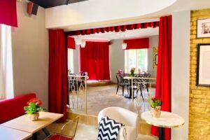 Caf&eacute; Bar Pirouette