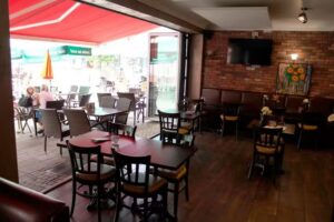 Café Bar Restaurant Zentral Offenburg