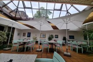 Cafe Bauer