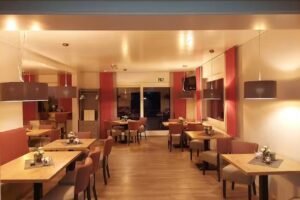Cafe Bistro 2 Br&uuml;cken