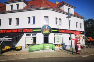 Café & Bistro by Ömer