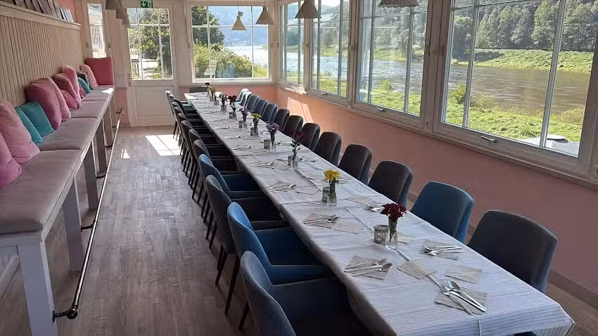Caf&eacute; & Bistro Daheim