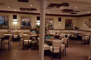 Café & Bistro Papillon