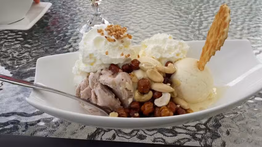 Cafe Drei Jahreszeiten