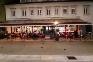 Cafe Ennui