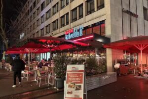Cafe Extrablatt Essen Kennedyplatz
