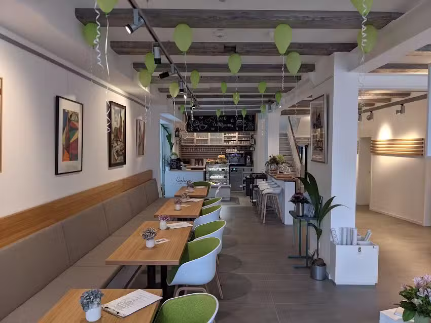 Caf&eacute; Galerie Baham
