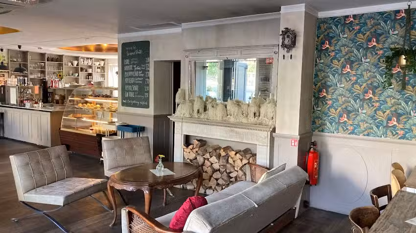 Caf&eacute; Hoffmanns Sonnenhaus