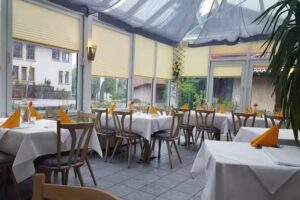 Cafe im Dorf