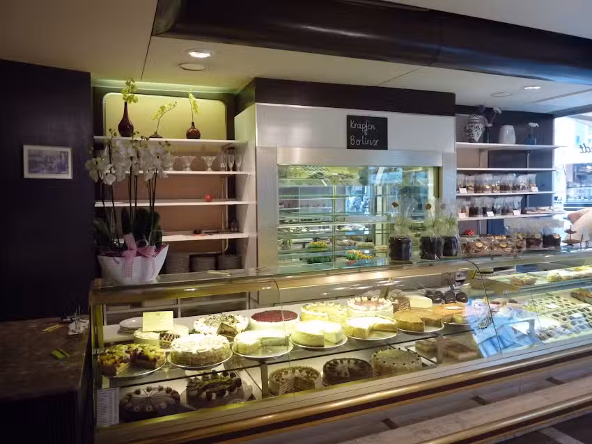 Caf&eacute; Konditorei M&uuml;ller-Langhardt GmbH & Co. KG