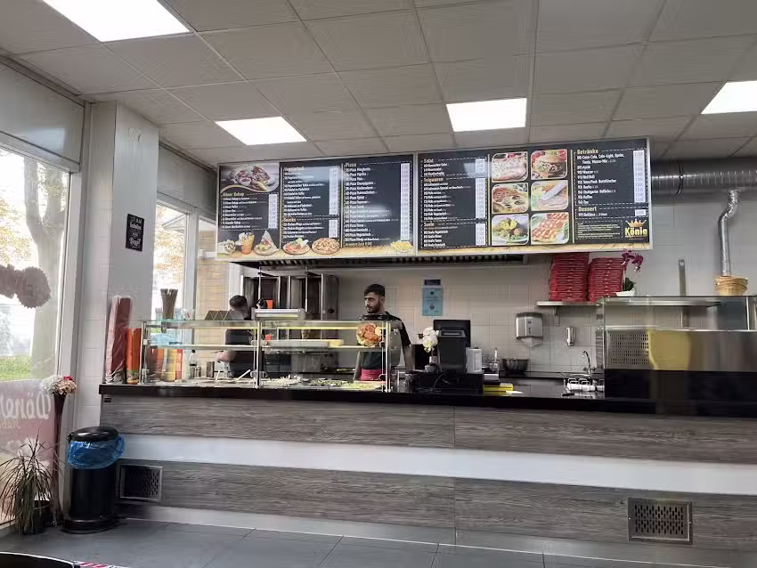 Caf&eacute; K&ouml;nig Kebap